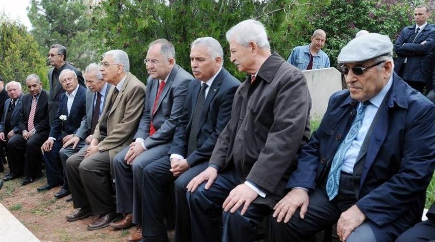 Osman Attila &Ouml;l&uuml;m&uuml;n&uuml;n 39. Yıl D&ouml;n&uuml;m&uuml;nde Anıldı