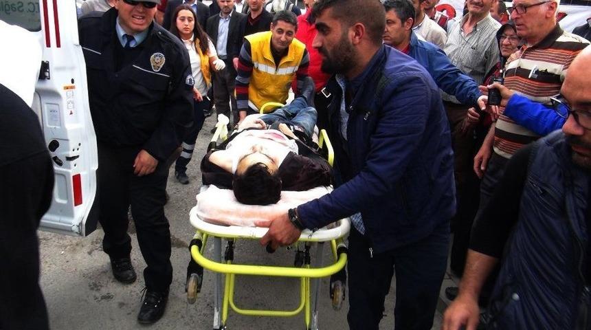 Sakarya&rsquo;da Silahlı Kavga: 1 &Ouml;l&uuml;, 1 Yaralı