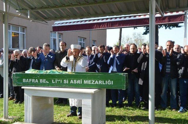 Gazeteci Namık Azgın Toprağa Verildi