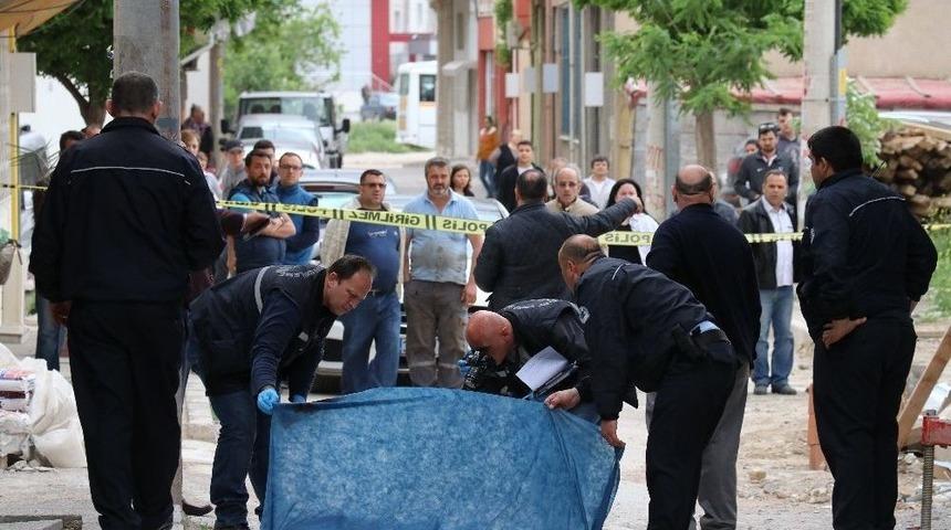 İskeleden D&uuml;şen Elektrik Ustası Hayatını Kaybetti