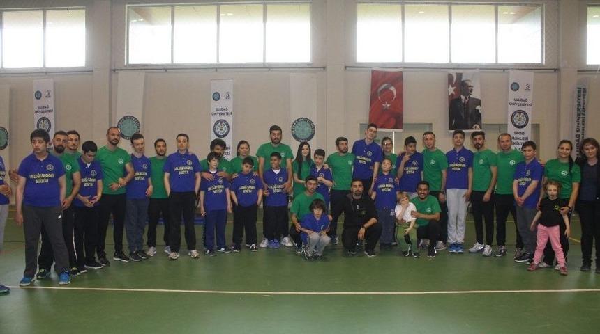 Otizmli &Ccedil;ocuklar H&uuml;nerlerini Sergiledi