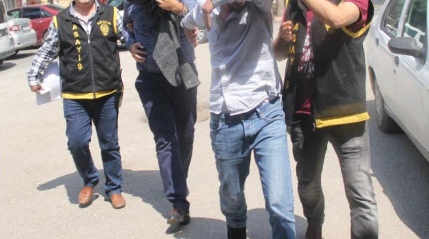 "banka Görevlisiyim" Diyerek 3 Bin 500 Lira Dolandırdılar