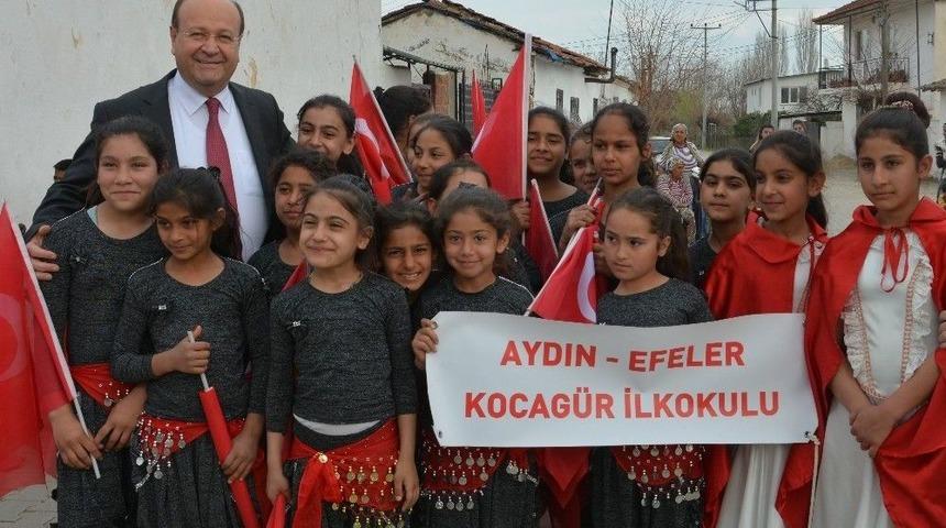 Başkan &Ouml;zakcan&rsquo;ın 23 Nisan Mesajı