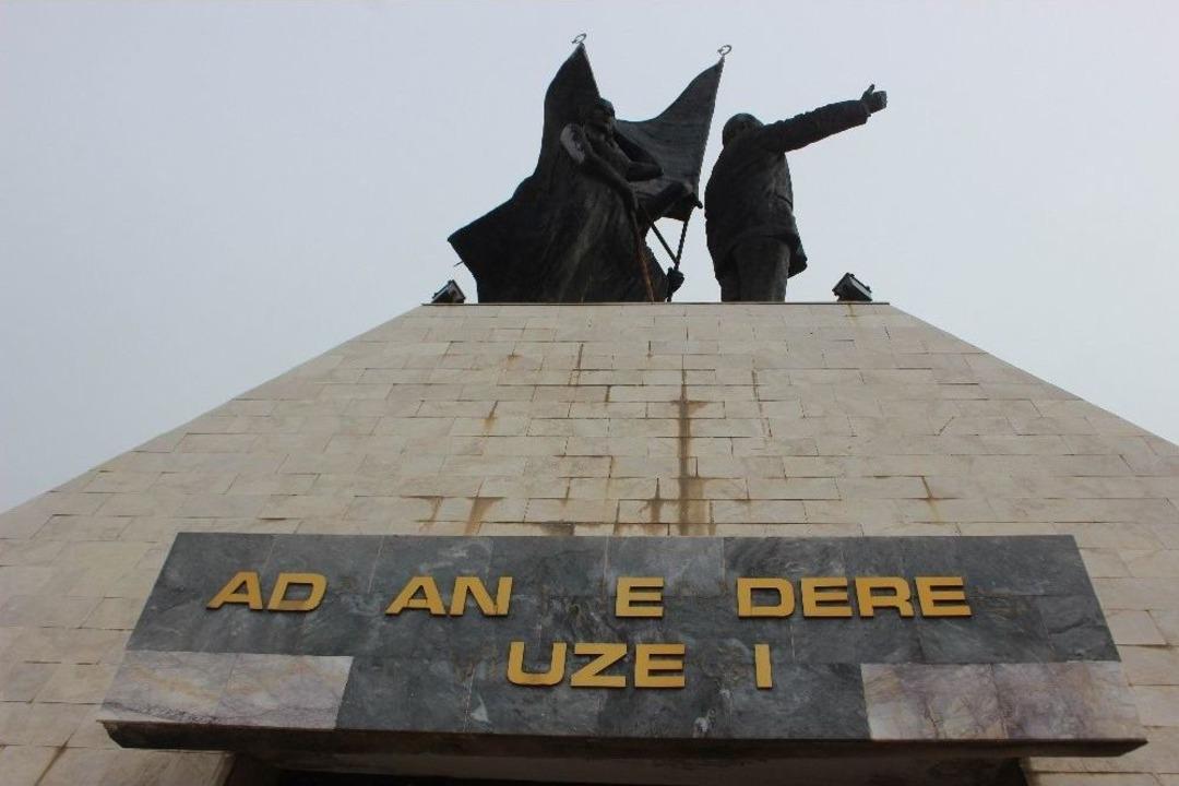 Menderes&rsquo;in Hatıraları Yaşatılması İ&ccedil;in Yapıldı, Durumu İ&ccedil;ler Acısı