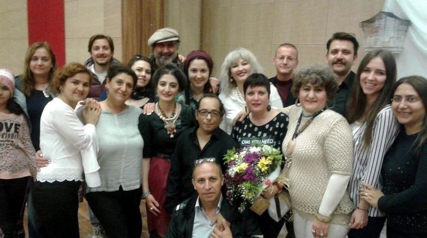 Personel Tiyatrosu B&uuml;y&uuml;ledi