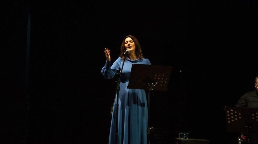 Tuba Akyol&rsquo;dan Musiki Ziyafeti