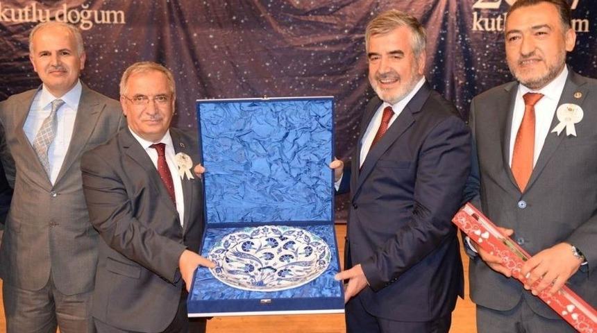 K&uuml;tahya&rsquo;da &rsquo;hz. Peygamber Ve G&uuml;ven Toplumu&rsquo; Konulu Konferans