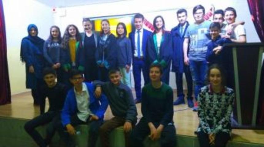 &Ouml;ğrencilere Avukatlık Mesleği Tanıtıldı