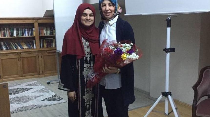 B&uuml;lent Ecevit &Uuml;niversitesi &Ouml;ğrencileri Umre Yolunda