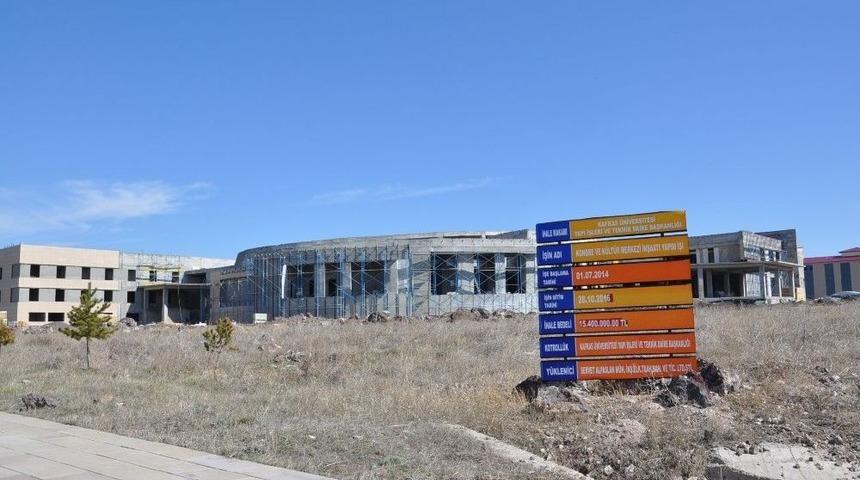 Ka&uuml;&rsquo;de Kongre Merkezi&rsquo;nin Yapımı Devam Ediyor