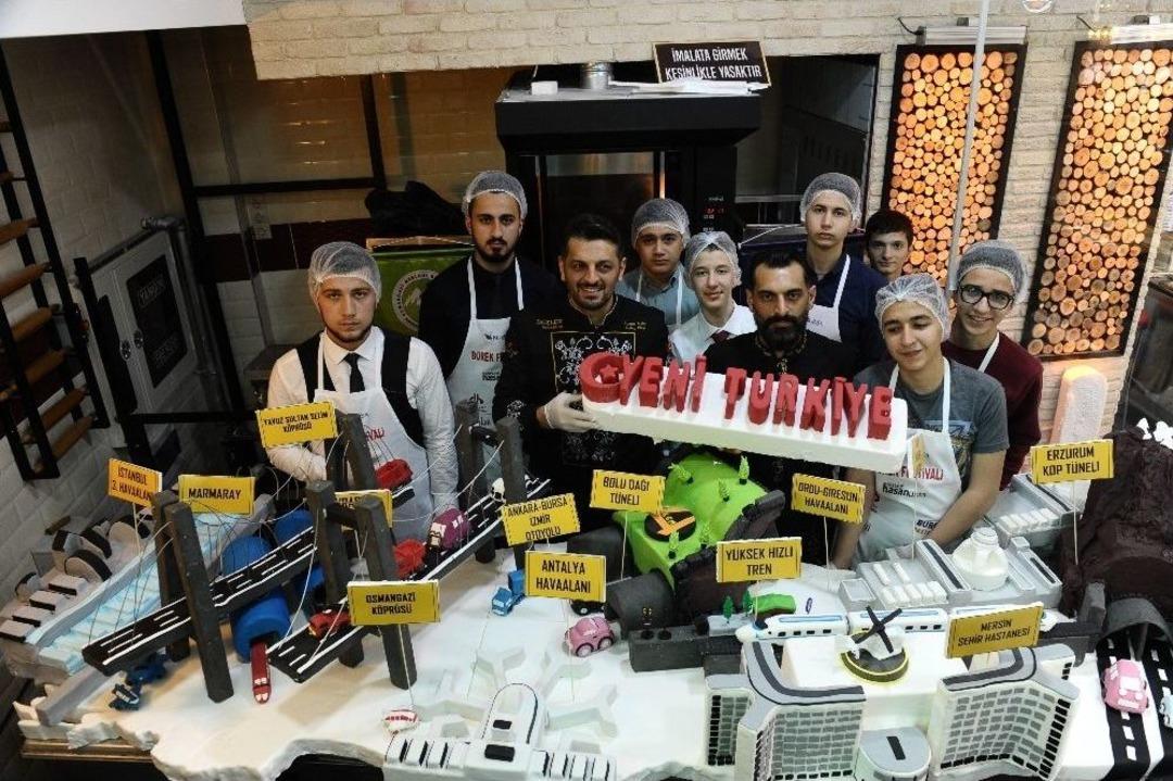 Bursalı B&ouml;rek&ccedil;iden "yeni T&uuml;rkiye" Pastası