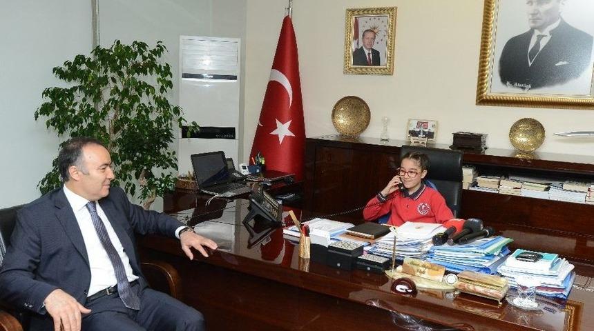 23 Nisan Valisinden Garnizon Komutanı Ve Emniyet M&uuml;d&uuml;r&uuml;ne Dikkat &Ccedil;eken Talimatlar