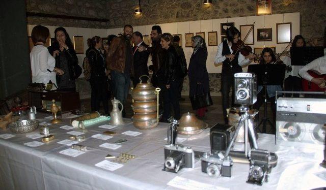 Giresun&rsquo;da İlk Defa &ldquo;kent K&uuml;lt&uuml;r&uuml; Sergisi&rdquo; A&ccedil;ıldı 2