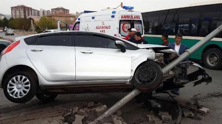 Işık Ihlali Kazası Ucuz Atlatıldı