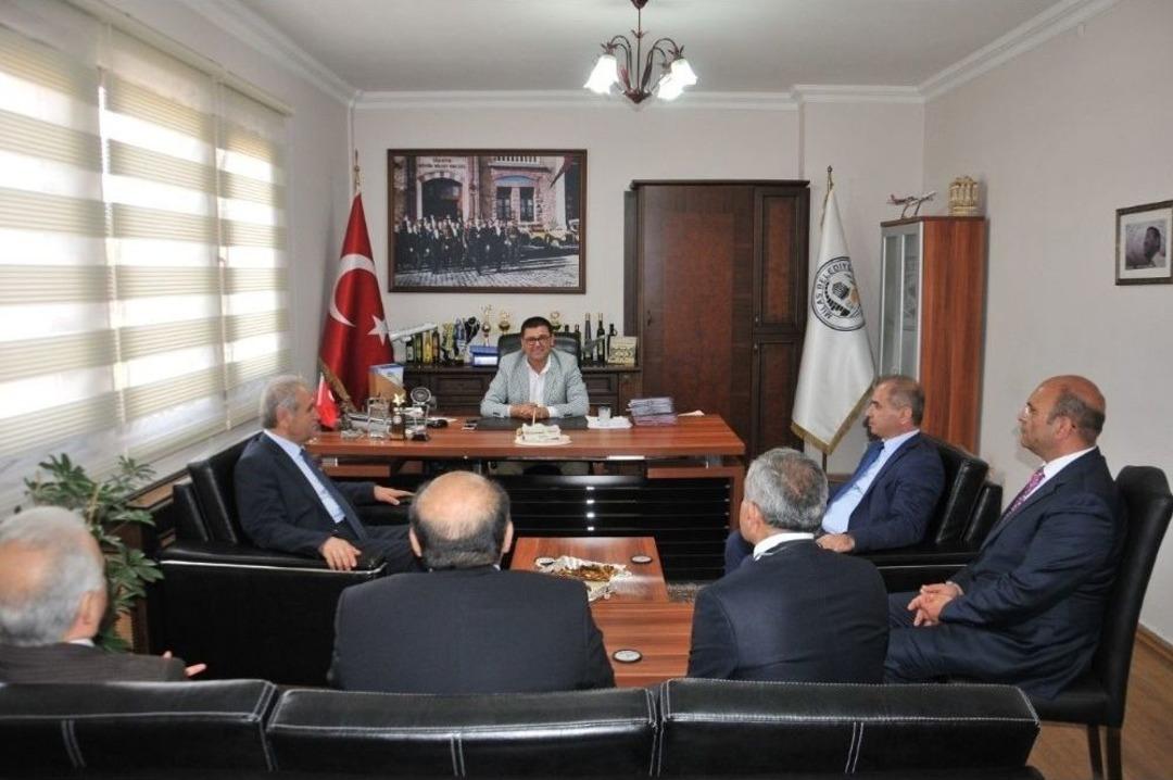 Harmandar&rsquo;dan &lsquo;veteriner Fak&uuml;ltesi&rsquo; A&ccedil;ıklaması