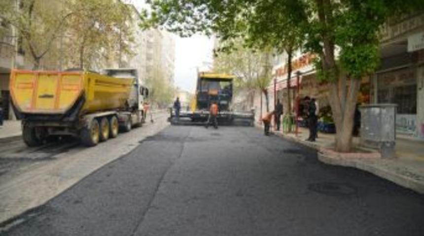 Lise Caddesinin Sokakları Asfaltlanıyor