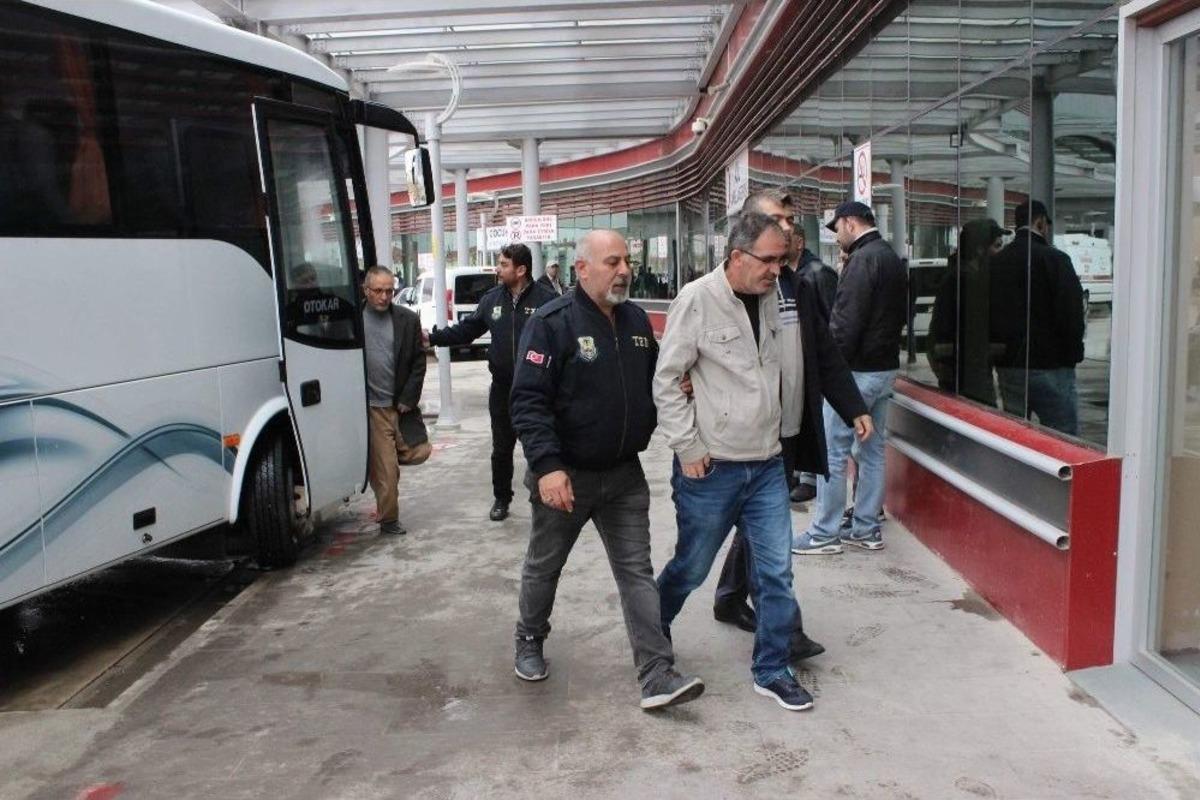 G&ouml;zaltındaki 28 Fet&ouml; Ş&uuml;phelisi Sağlık Kontrol&uuml;nden Ge&ccedil;irildi