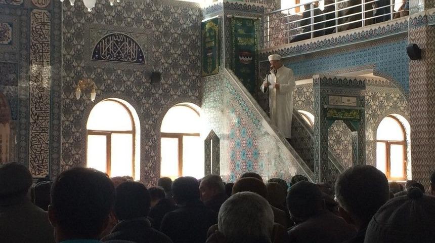 Bah&ccedil;esaray M&uuml;ft&uuml;s&uuml; Eker, G&ouml;reve Başladı