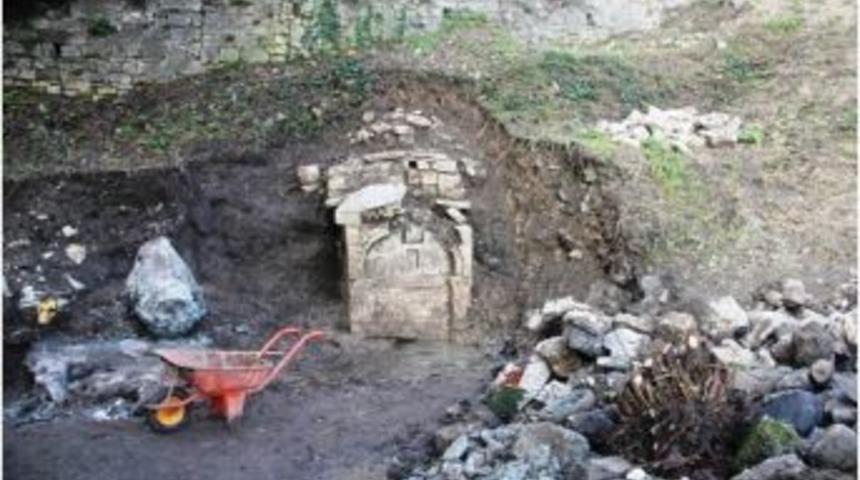 Kabana &Ccedil;eşmesi Restore Ediliyor