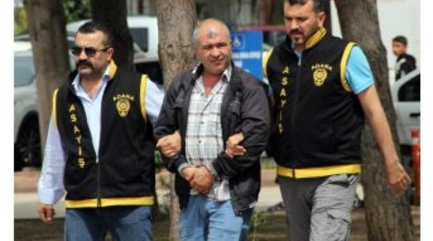 Eski Patronunu &Ouml;ld&uuml;r&uuml;p Gasp Etti, 12 Yıl Sonra Yakalandı