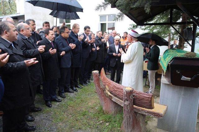 Trabzon Valisi Cenaze İçin Ordu’da