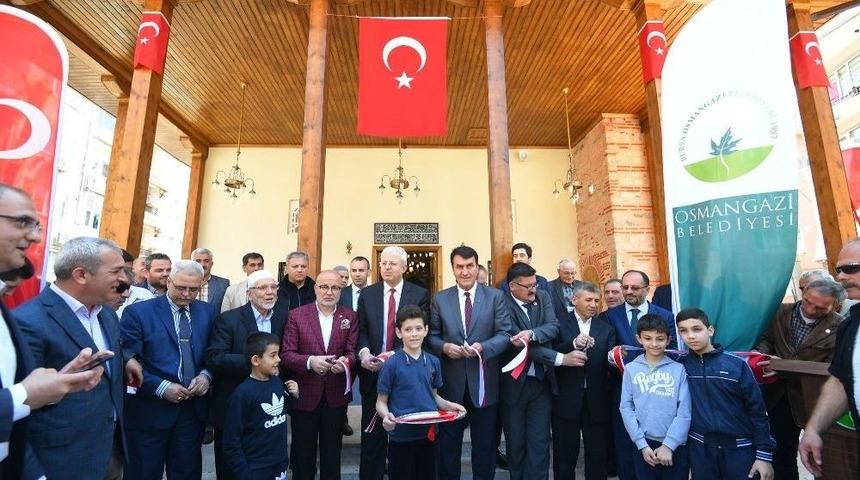 Osmangazi&rsquo;den Camilere Hizmet Eli