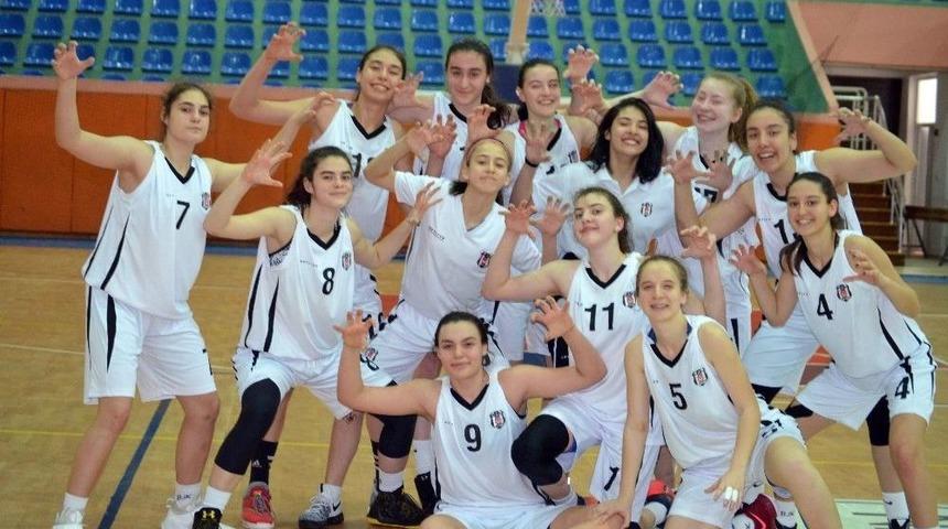 Aslan&rsquo;a Kartal Pen&ccedil;esi