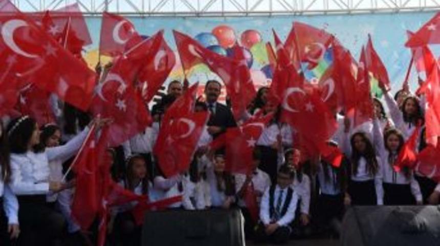 Uşak&rsquo;ta &ldquo;3. Geleneksel &Ccedil;ocuk Festivali&rdquo; Başlıyor