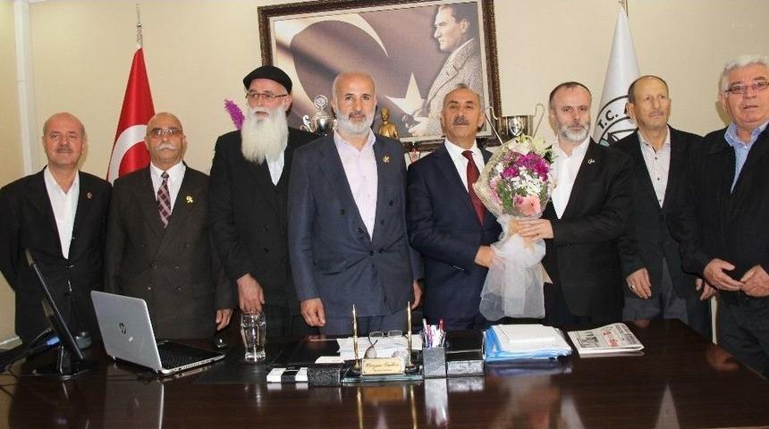 Kanaat &Ouml;nderlerinden Sağduyu &Ccedil;ağrısı