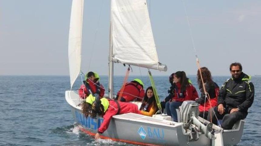 23 Nisan I&ccedil;in İstanbul&rsquo;A Geldiler, Ilk Kez Denizle Buluştular