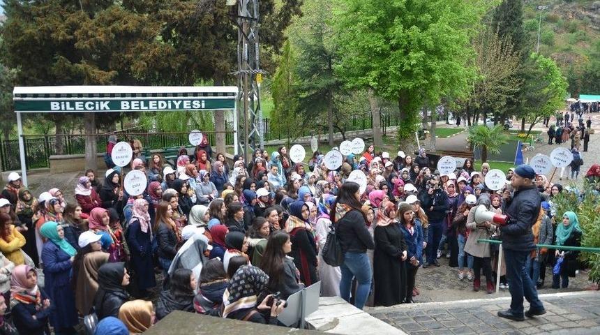 Bilecik&rsquo;te 81 İlden Gelen 500 Kız &Ouml;ğrenciyi Ağırladı