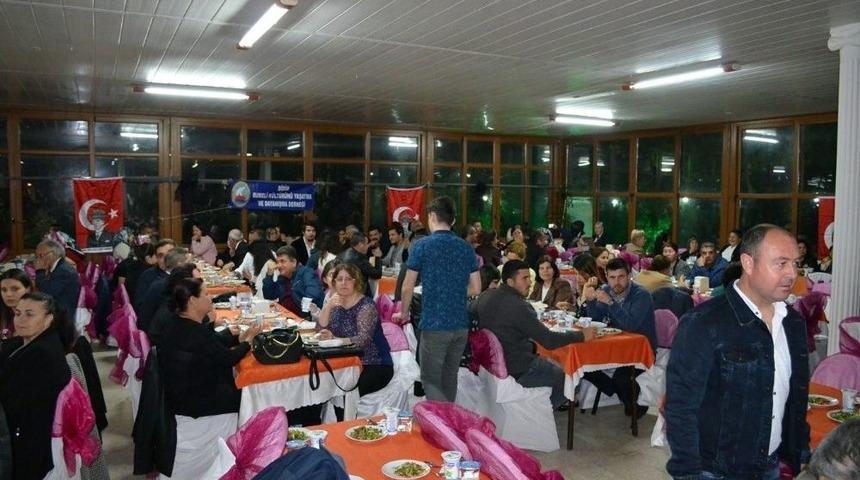 Didimli M&uuml;badil Torunları M&uuml;badelenin 93. Yılında Bir Araya Geldi