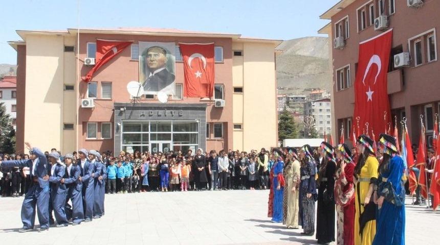 Hakkari&rsquo;de Tarihi Heyecan