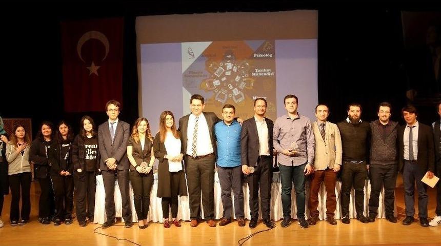 İhlas Koleji Mezunları Meslekleri Tanıttılar