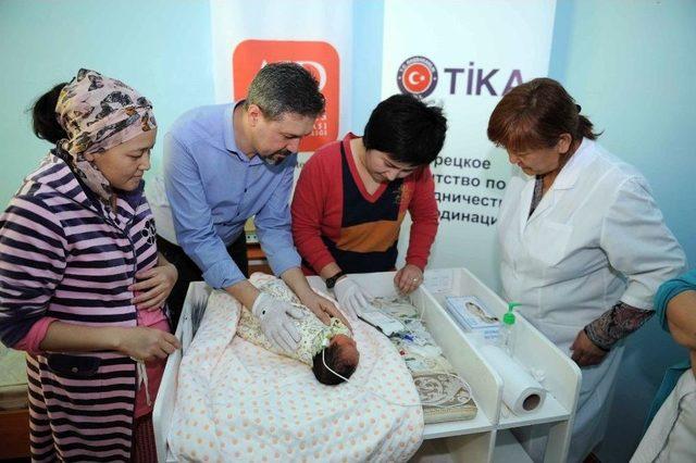 Tika Kırgızistan&rsquo;da İşitme Tarama Sistemi Kuruyor 3