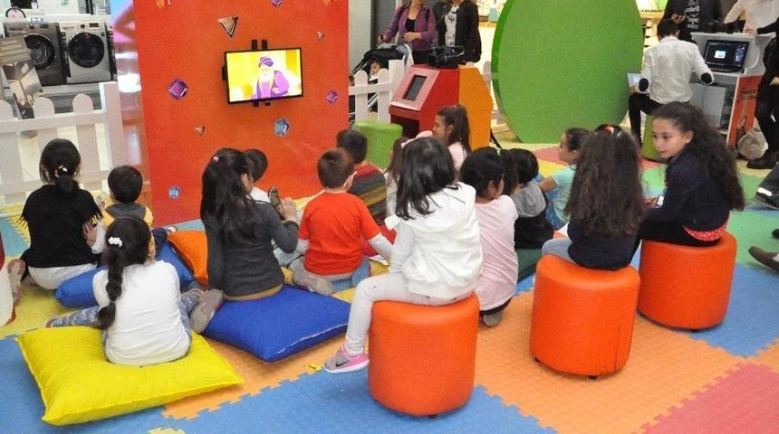 &Ccedil;ocuklar &Ccedil;ikolata Festivalinde Buluştu