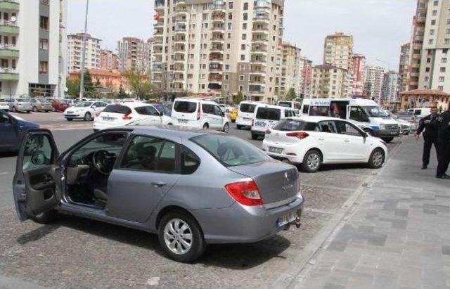 Düğün Salonu Ve Lokanta Sahibi, Otomobilinde Öldürüldü