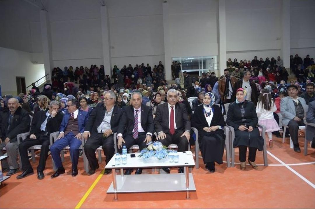 Bayırk&ouml;y Belediyesi Tarafından &ldquo;peygamber Efendimizin Doğumu&rdquo; Adlı Program D&uuml;zenlendi