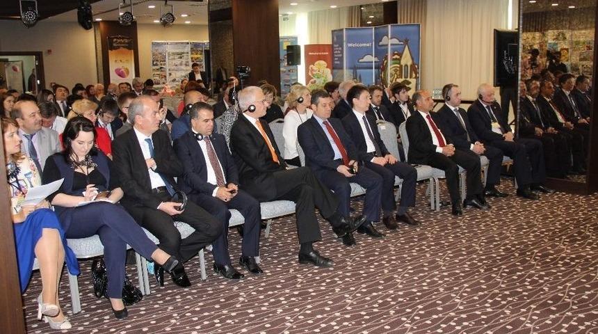 8. Uluslararası Avrasya D&uuml;nya Miras Şehirleri Konferansı Başladı