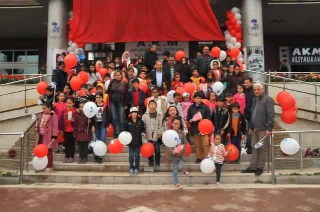 Akşehir Belediyesi’nden Çocuklara 23 Nisan Sürprizi