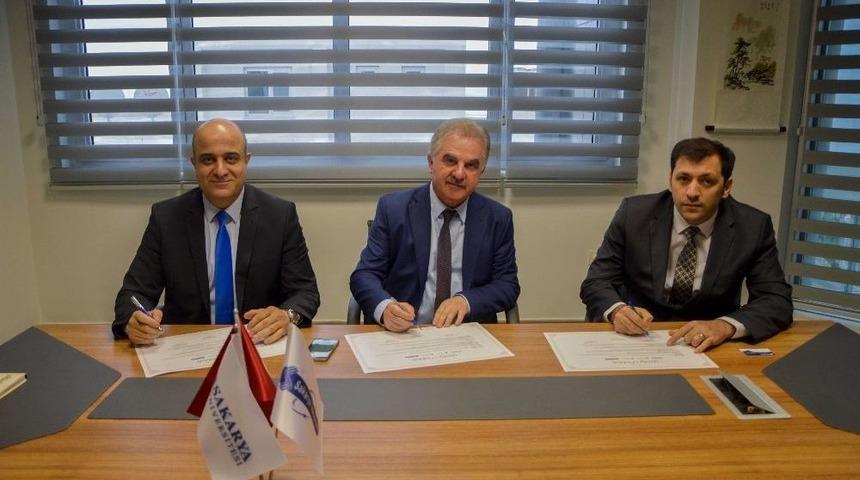 Sakarya Teknokent Ar-ge Merkezleriyle İşbirliğinde Zirveyi Zorluyor