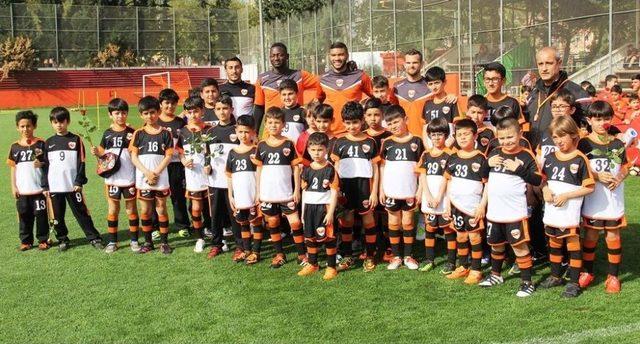 Adanaspor, İstanbul Yolcusu