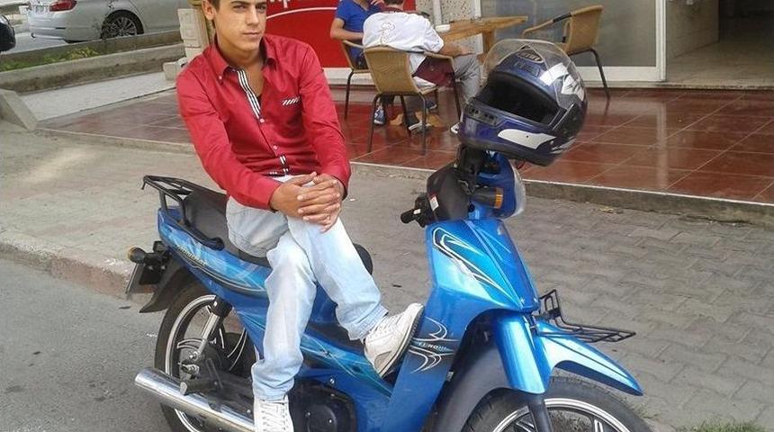Kavgada Bı&ccedil;aklanan Gen&ccedil; Hayatını Kaybetti