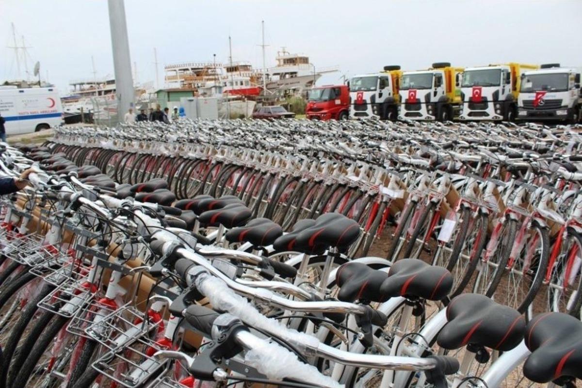 Ayvalık&rsquo;ta 23 Nisan Ve Bisiklet Coşkusu