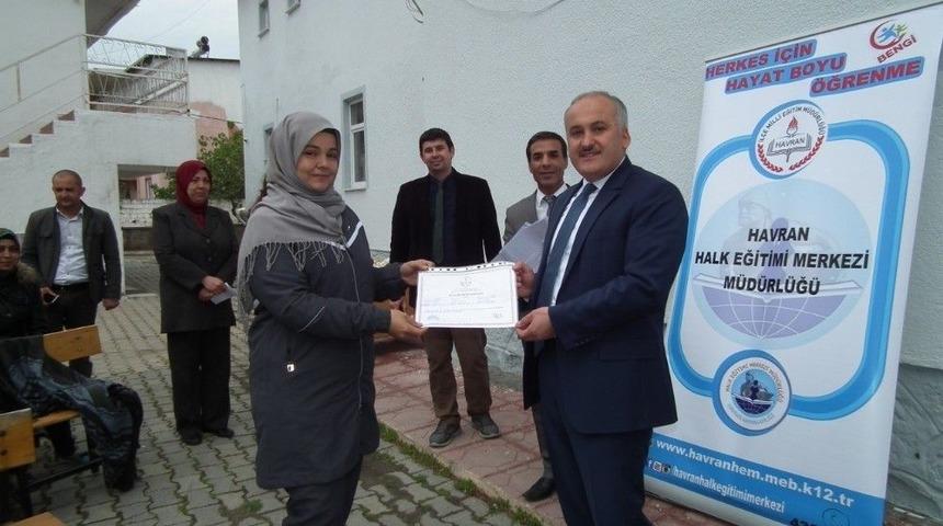 Havran&rsquo;da Yaşlılara Devlet Desteği