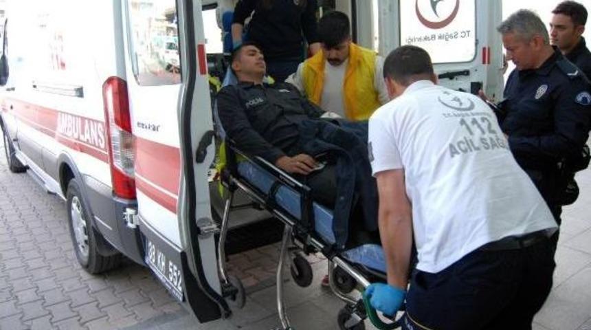 Apartmanda Uyuşturucu Operasyonunda Asans&ouml;r D&uuml;şt&uuml;: 1 Polis Yaralı