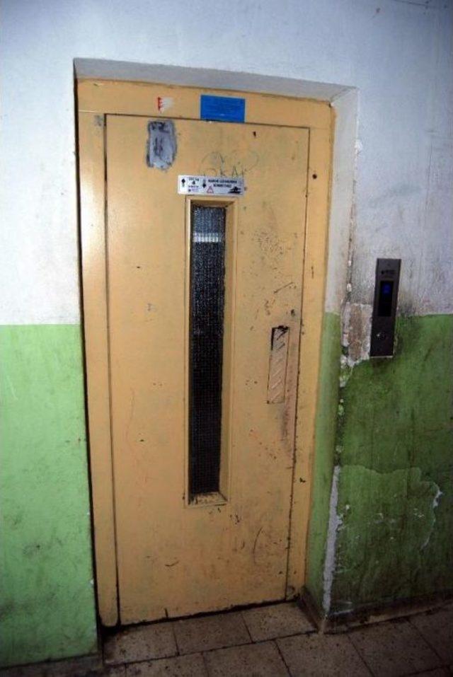 Apartmanda Uyuşturucu Operasyonunda Asans&ouml;r D&uuml;şt&uuml;: 1 Polis Yaralı 1