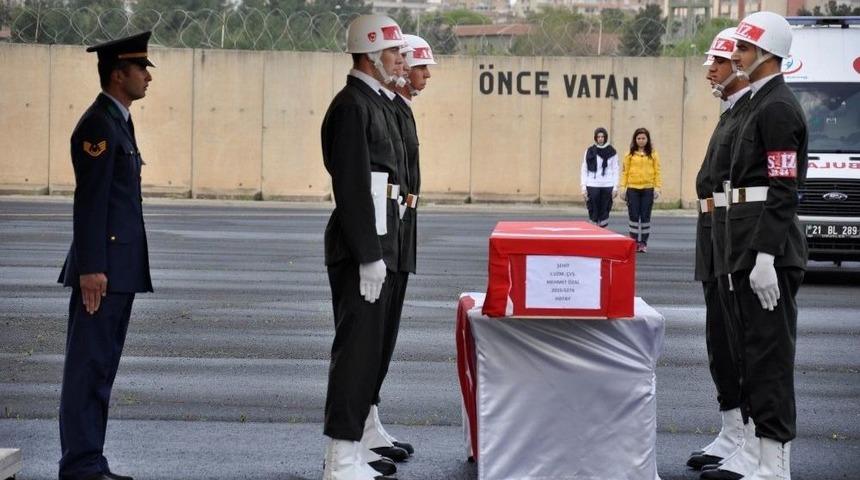 Kulp Şehidi Memleketine Uğurlandı