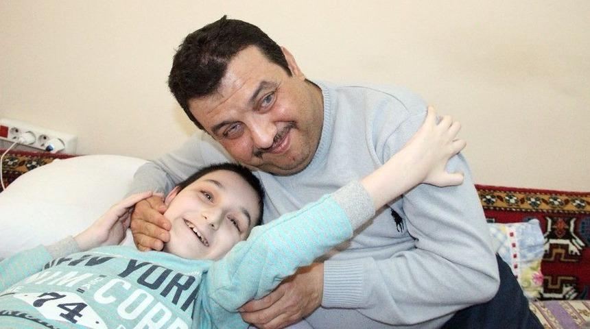 (&ouml;zel Haber) Engellerine Aldırış Etmeden Yaşama Hazırlanıyor