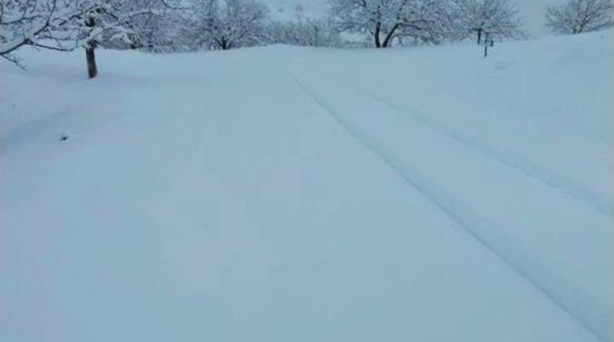 İzmir&rsquo;e Kar S&uuml;rprizi